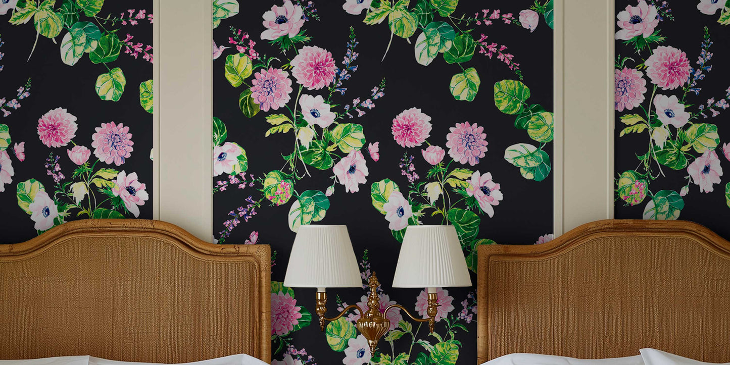 Floral wallpaper with modern, detailed flower pattern