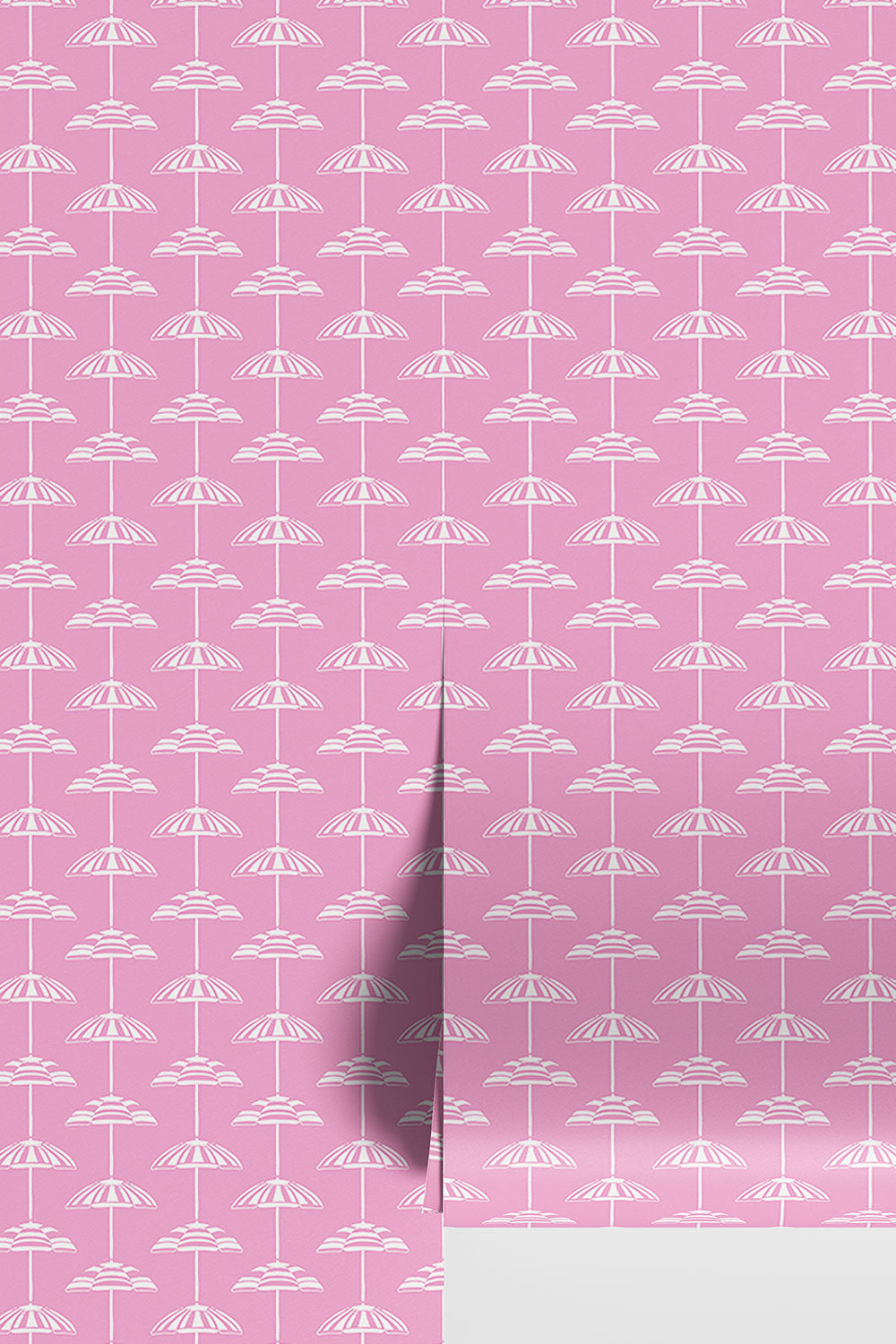 hand-drawn beach umbrella wallpaper
cabana stripe wallpaper
beach club inspired wallpaper
coastal stripe wallpaper
neutral coastal wallpaper
colorful wallpaper for kids
bunk room wallpaper
poolside cabana design
shoreline style wallpaper
playful coastal interior design