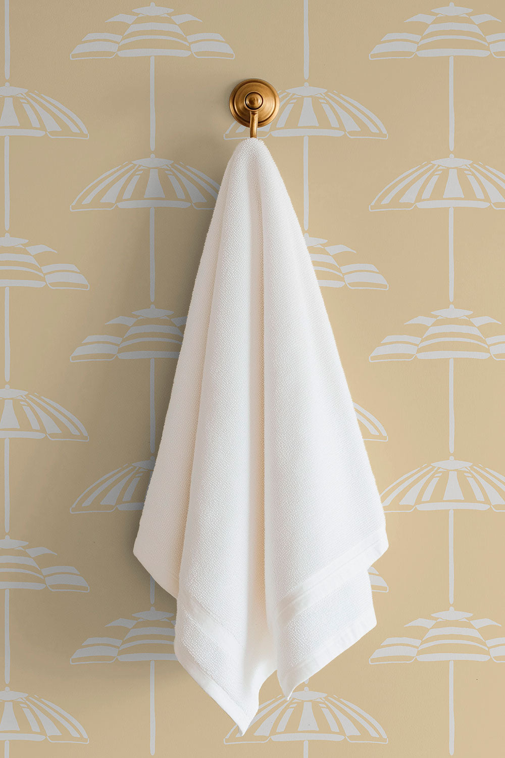 performance vinyl wallpaper that is washable and stain resistant in our coastal beach umbrella striped design perfect for bathrooms, mudrooms and wet bars in coastal vacation houses