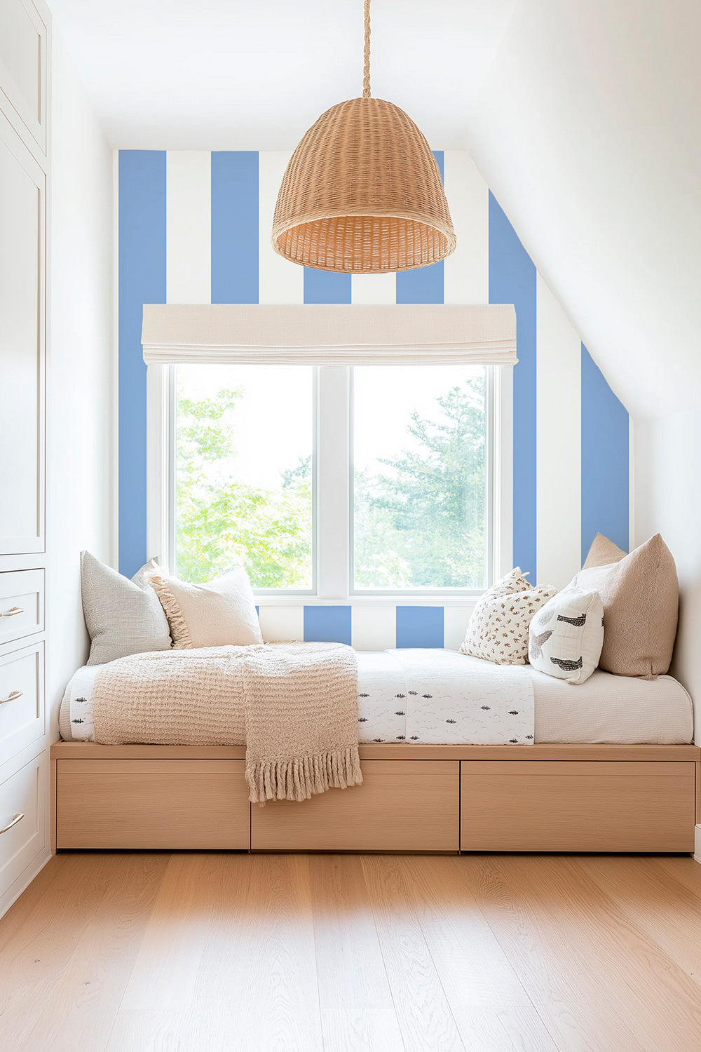 Classic cabana stripe grasscloth wallpaper in crisp coastal cornflower blue and bright white stripe perfect for beach houses inspired by poolhouses.