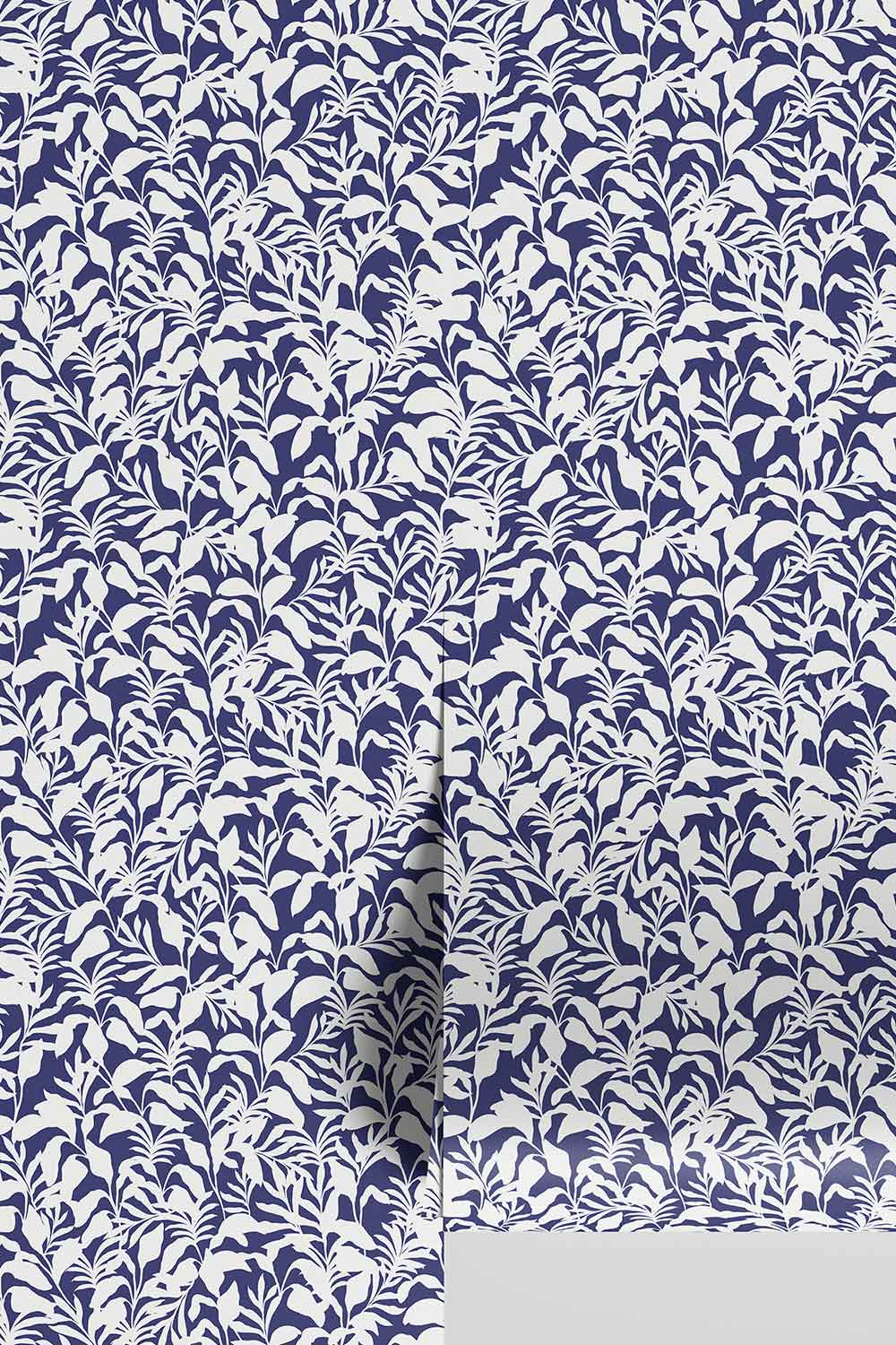 Cottage core palm frond wallpaper in classic blue and white for coastal homes