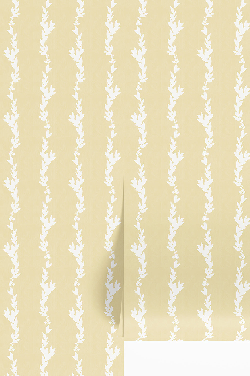 neutral tan and white botanical stripe wallpaper
ivy wallpaper stripe
english ivy wallpaper
garden inspired wallpaper
cottagecore stripe wallpaper
peaceful botanical wallpaper
victorian inspired wallpaper
botanical bedroom wallpaper
leafy stripe wallpaper
nostalgic ivy wall design