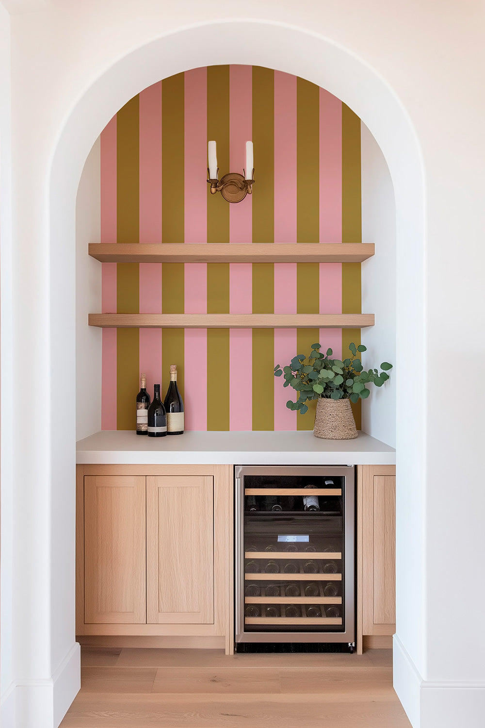 washable and moisture repellent classic striped wallpaper for bars, restaurants and bathrooms